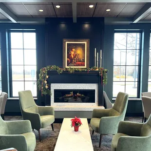 Fireplace Dining Area