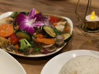 Flamin’ Thai