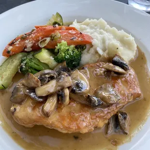 Chicken Marsala with veggies and mashed potatoes. So good!