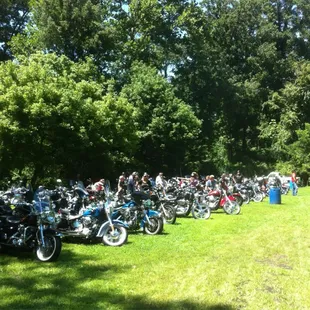 Live music. Good people. COLD BEER!!