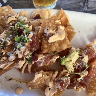 Poke Nachos