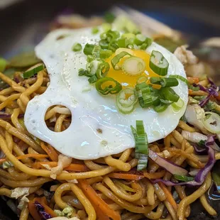 Pancit with Fried Egg - Anne