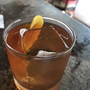 oysters and mussels, drink