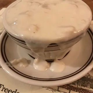 Oyster House Clam Chowder
