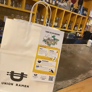 Cute instructions for to-go ramen!
