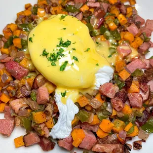 Cajun Eggs &amp; Hash