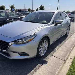 2017 Mazda 3 exterior