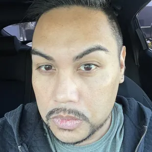 Eyebrows by Unique Threading