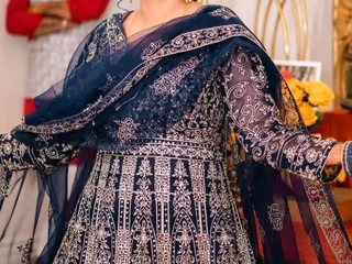 Simer's Threading And Henna Tattoos