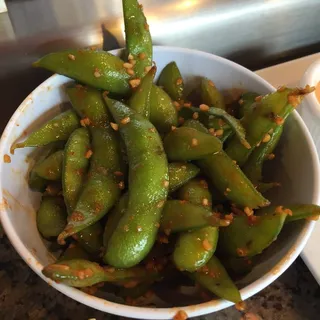 Spicy Garlic Edamame