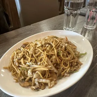 04. Veggie Lo Mein