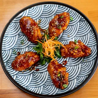 R3. Sweet and Spicy Chicken Wings