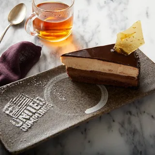 T4. Chocolate Mousse Cake