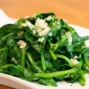 Sautéed Garlic Pea Shoot