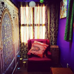 Will you find the secret palace just beyond the Bazaar? Or better yet... the lamp!?