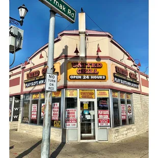 UNITED GRILL. Cicero IL. (Corner Cermak Rd/Laramie Ave.) Breakfast Served Anytime.Burgers Pancakes Omelets Steak &amp; Eggs Coffee.