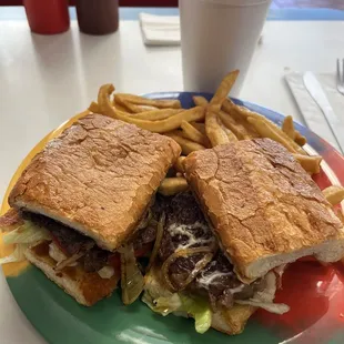 Steak sandwich with fries