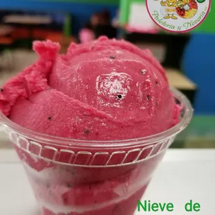 Nieve de pitaya