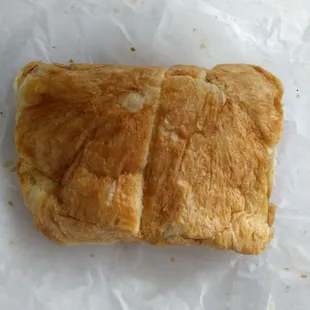 Croissant sandwich, egg and cheese