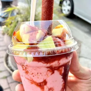 Mangonada with guayaba ice cream