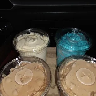 Coconut, bubble gum, and 2 cappuccino ice creams. $24 but for this cappuccino ice cream i dont care lol its sooo yummy in my tummy.