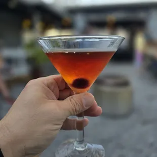Woodford reserve proper Manhattan