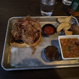 Pulled pork combo