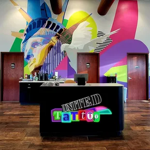 Welcome to United Tattoo! Our studio blends modern aesthetics in a fresh setting for a seamless, tattoo experience.