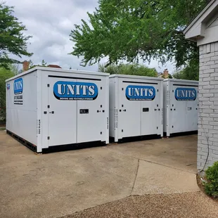 Multiple containers for the move provides flexibility.