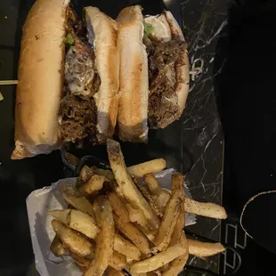 Cheesesteak Sandwich w/ fries