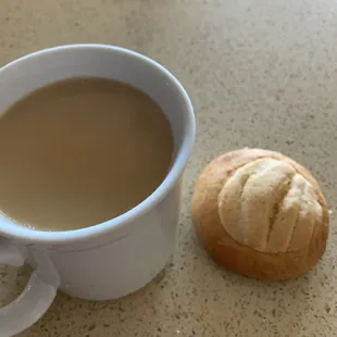 Concha con cafe