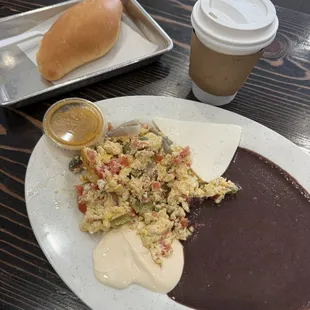 Desayuno de tipico