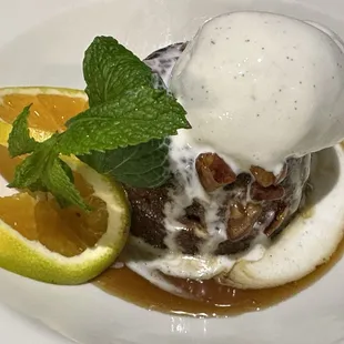 University Club of San Francisco, Sticky Toffee Pudding, mmm mmm good.
