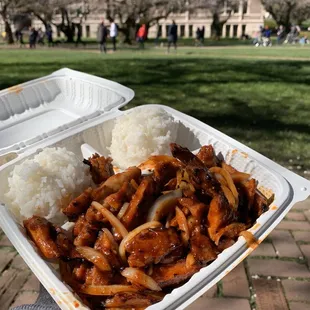 Spicy chicken teriyaki from University Kitchen