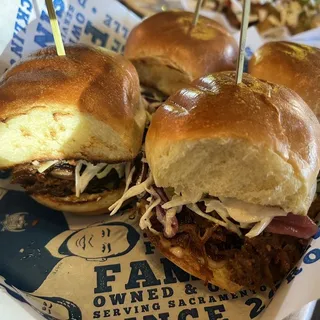 Pulled Pork Sliders