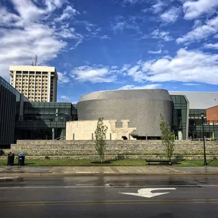 The UK Visitor Center can be found in the Gatton Student Center.