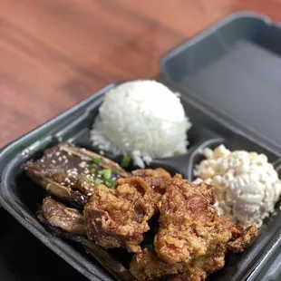 Kalbi Combo w/ Garlic Chicken