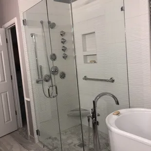 Awesome shower!