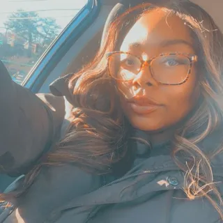 Amber R.