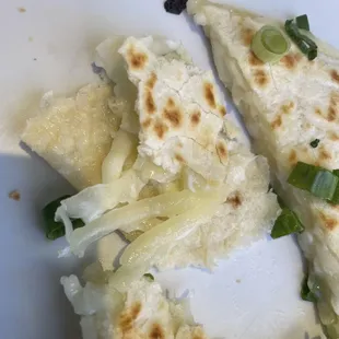 Gross quesadilla-cheese not melted