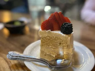 Adelitas Cocina Y Cantina