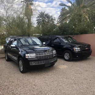 Lincoln Navigator, Chevy Suburban
