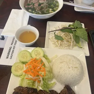 Beef short rib , steak pho