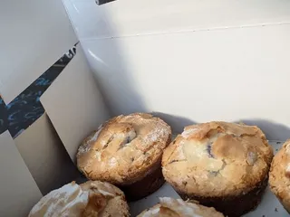 Mojos Coffee Shop & Bakery