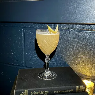 Sorry, Mom - Saint Luna Moonshine, Belle Paire, Lillet Blanc, Snow Chrysanthemum, Lemon, Egg White