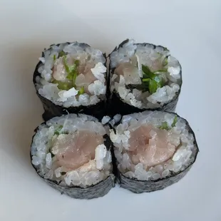 Albacore with green onion cut roll