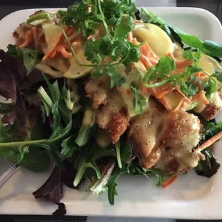 Crispy Chicken Salad