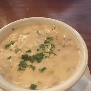 New England Style Bacon Clam Chowder