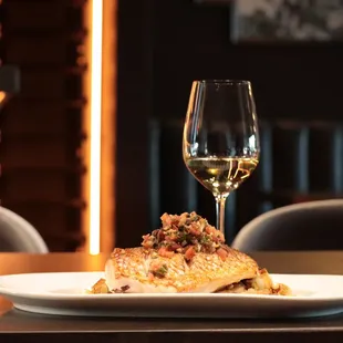 Red Snapper paired with White Wine