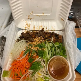 Vietnamese noodle bowl and salad Combo